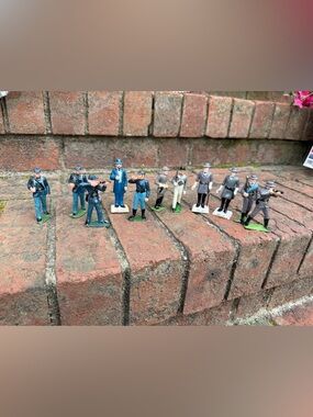 Vintage Toy Soldiers Figures Marx "Warriors of the World